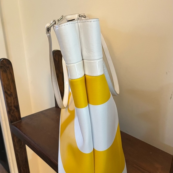 Coach yellow and white purse. NWT - Picture 7 of 7